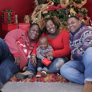 Meet your Posher, Rhonicia